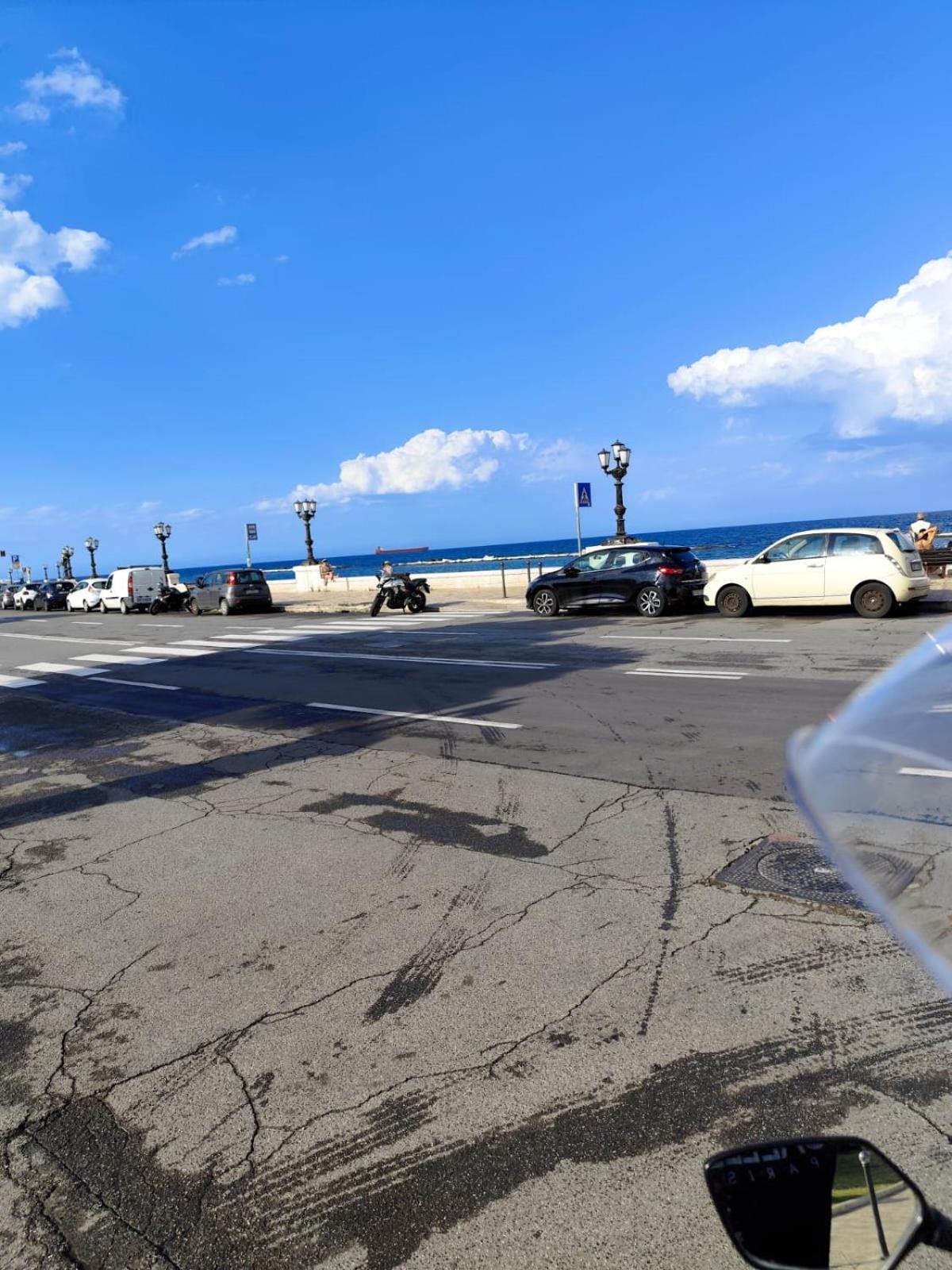 La Cas D Zii La Giulia Villa Bari Luaran gambar